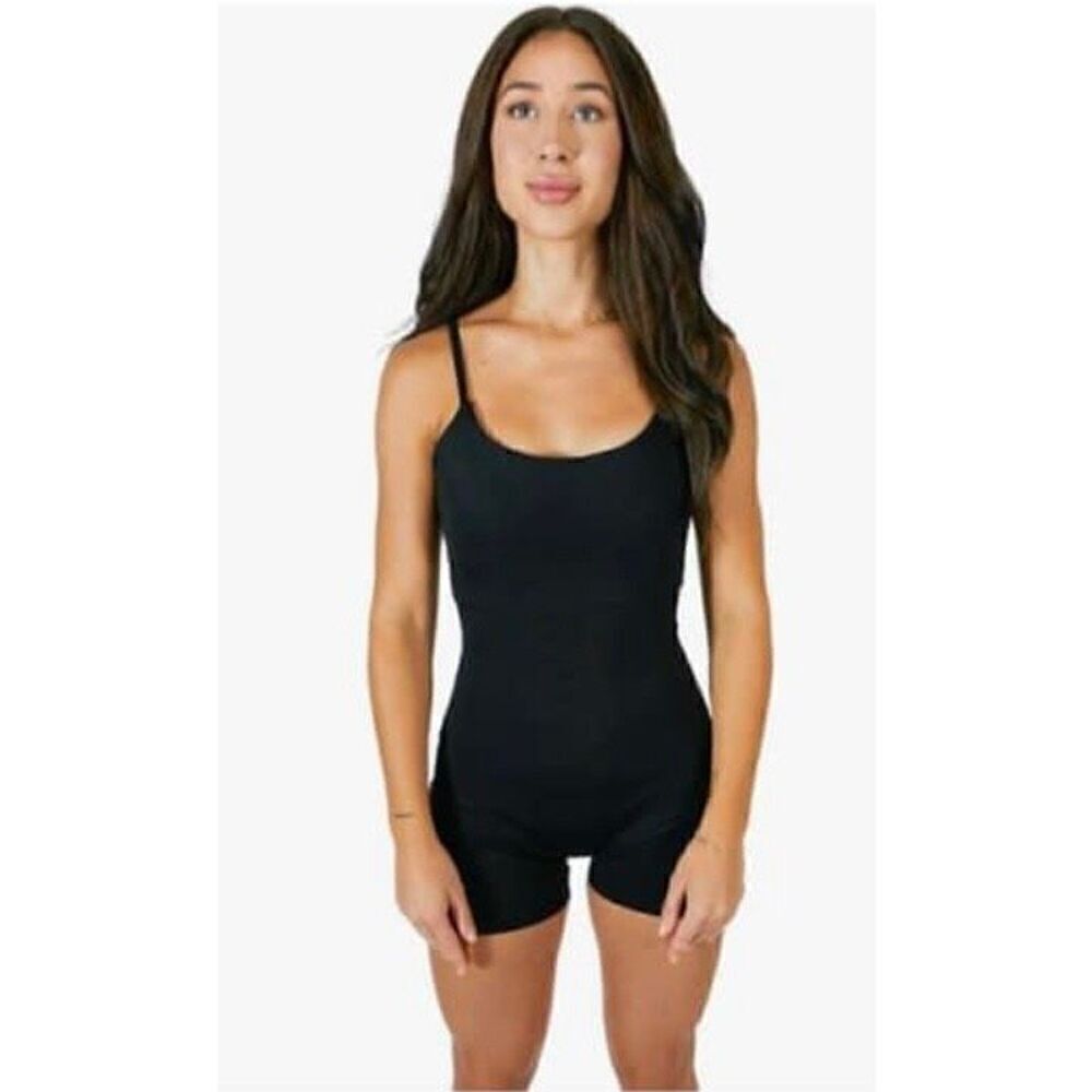 Guild. The Essential Romper Size XXL
